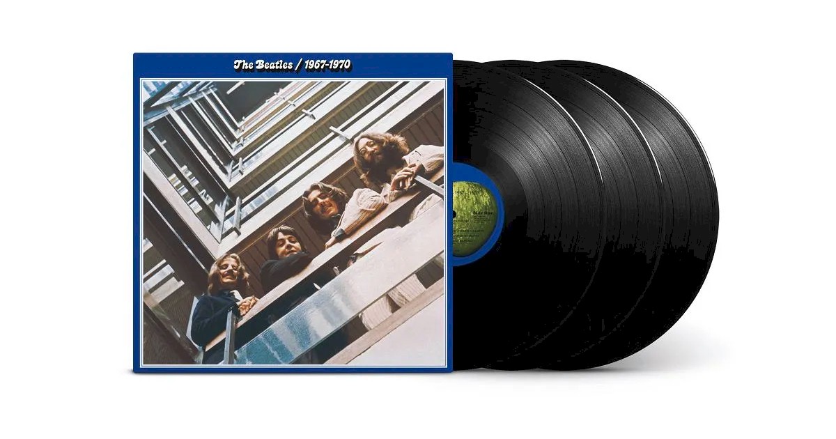 Beatles: coletânea 'The Blue Album' ganha edição em vinil triplo Beatles: coletânea 'The Blue Album' ganha edição em vinil triplo