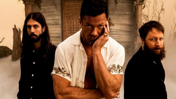 Imagine Dragons lança álbum 'Loom' em vinil rosa