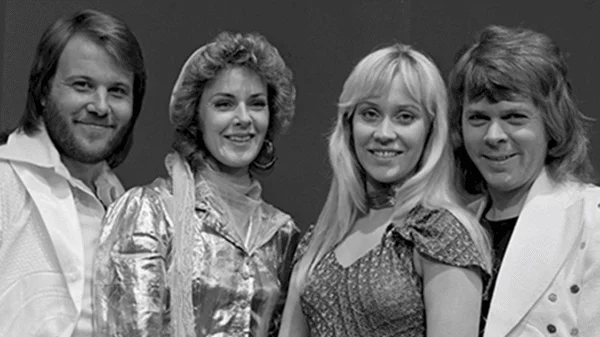 ABBA lança box comemorativo de 50 anos de seu terceiro álbum em vinil
