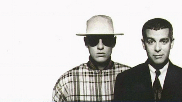Pet Shop Boys relança 'Discography' em vinil duplo azul