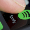 Spotify paga bem e milhares de artistas ficam milionários