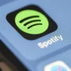 Streaming de áudio aumenta 14% em 2024 e Brasil cresce no cenário global