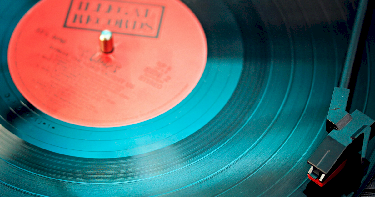 Saiba como os discos de vinil foram produzidos com gravações digitais