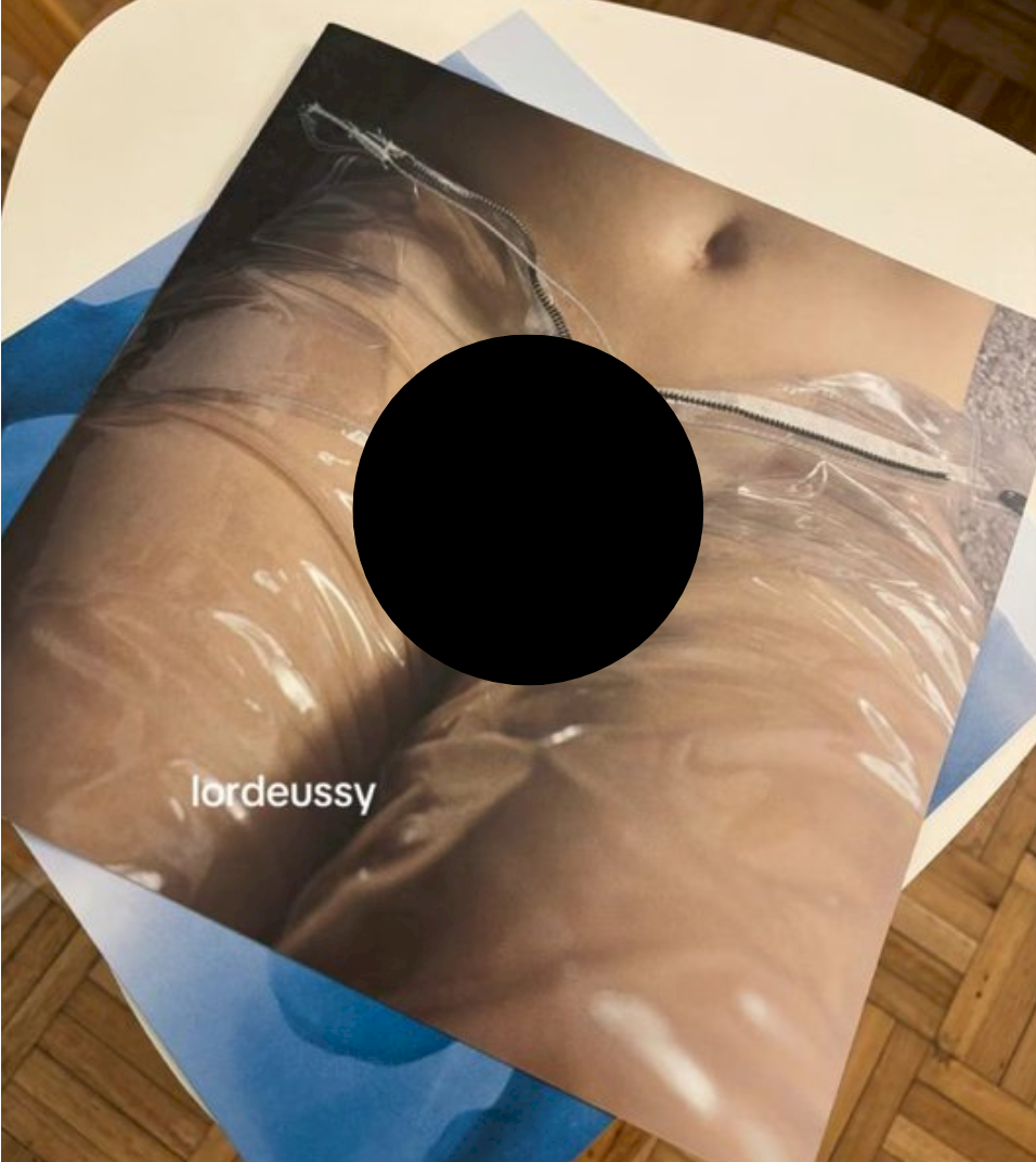 Lorde e o desnudamento da alma na capa da edição em vinil de 'Virgin' Lorde e o desnudamento da alma na capa da edição em vinil de 'Virgin'