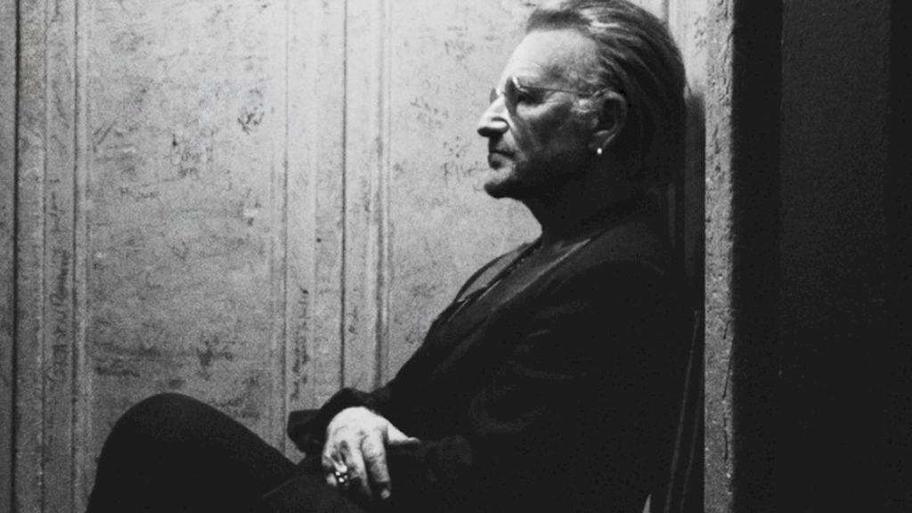 Bono reimagina clássicos do U2 no vinil 'Stories of Surrender Live EP'