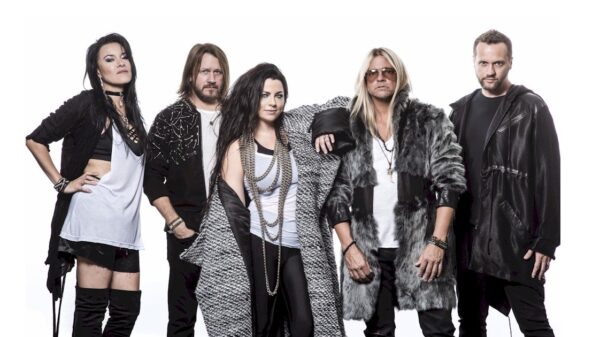 Evanescence celebra 20 anos de 'Fallen' em vinil colorido