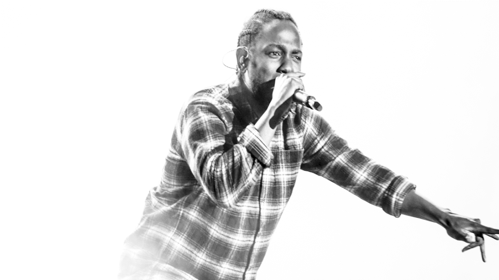 Kendrick Lamar lança 'Black Panther', que redefiniu o hip-hop, em vinil vermelho