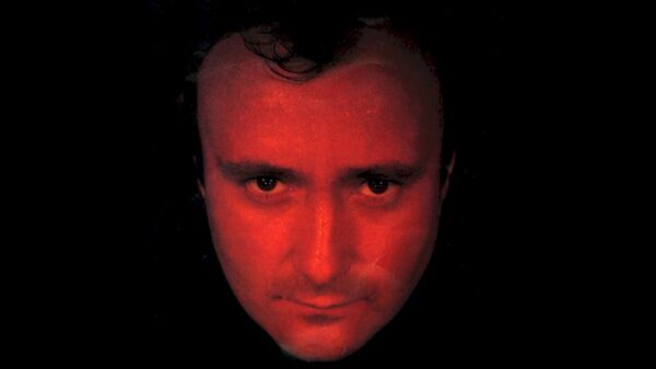 Phil Collins relança clássico 'No Jacket Required' em vinil
