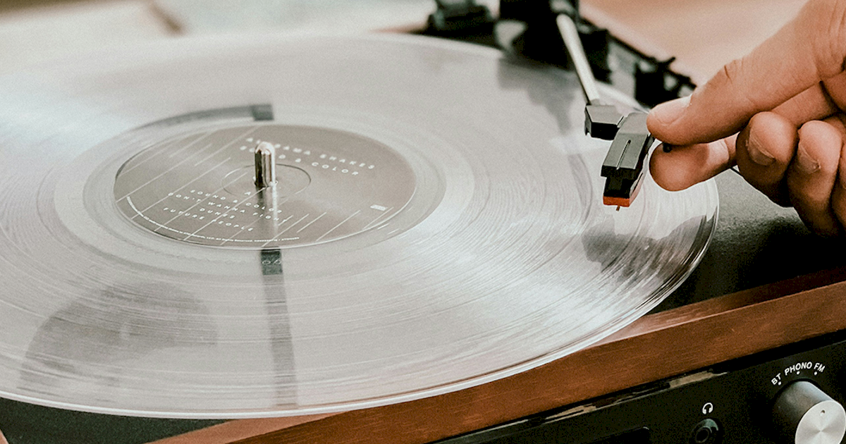 Vendas de vinil atingem US$ 1,4 bilhão nos EUA Vendas de vinil atingem US$ 1,4 bilhão nos EUA